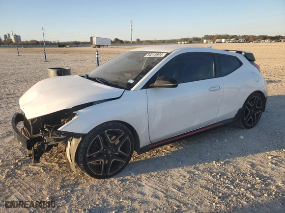 2021 Hyundai Veloster N with VIN KMHT36AH2MU010681, listed as a Copart auction lot 84213804 with 47,389 mi miles and Salvage Title. Bid and sale history available at carsss.com. Image 1.