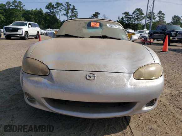2001 Mazda MX-5 Miata with VIN JM1NB353510205710, listed as a Copart auction lot 59623015 with Not provided miles and Clean title. Bid and sale history available at DreamBid. Image 5.