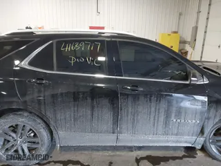 2020 Chevrolet Equinox LT with VIN 2GNAXVEX9L6233977, listed as a IAAI auction lot 41639717 with 39,162 mi miles. Bid and sale history available at carsss.com. Image 12.