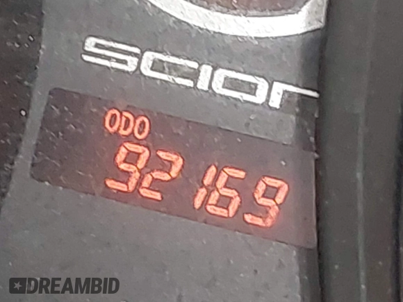 2011 Scion tC z VIN JTKJF5C76B3006789, wystawiony jako IAAI lot #41571706 z przebiegiem 92 169 mil mil oraz . Historia ofert i sprzedaży dostępna na DreamBid. Obrazek 15.