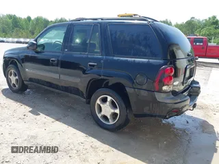2003 Chevrolet TrailBlazer LS with VIN 1GNDS13S632132324, listed as a IAAI auction lot 42118277 with 213,705 mi miles and . Bid and sale history available at DreamBid. Image 3.