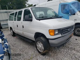 2007 Ford Econoline Passenger XL with VIN 1FMNE11L47DA02354, listed as a Copart auction lot 58612494 with 83,638 mi miles and Salvage Title. Bid and sale history available at DreamBid. Image 4.
