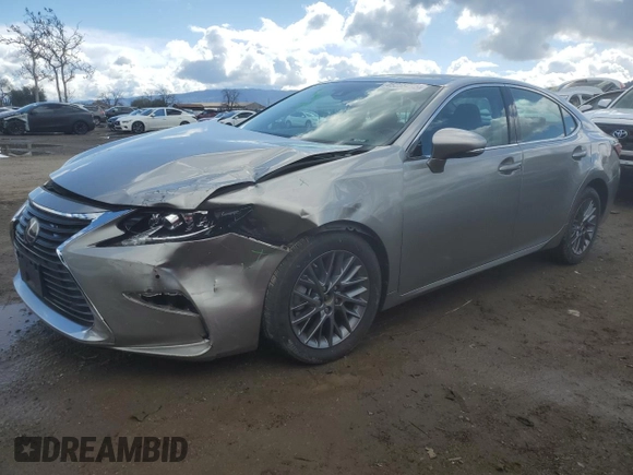 2018 Lexus ES with VIN 58ABK1GG2JU098152, listed as a Copart auction lot 48358495 with 57,941 mi miles and Salvage Title. Bid and sale history available at carsss.com. Image 1.