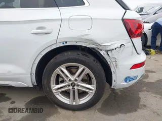 2021 Audi Q5 Premium Plus z VIN WA1E2AFY5M2071265, wystawiony jako IAAI lot #42348388 z przebiegiem 25 924 mil mil oraz . Historia ofert i sprzedaży dostępna na DreamBid. Obrazek 20.