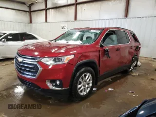 2019 Chevrolet Traverse LT Cloth with VIN 1GNERGKW1KJ141217, listed as a Copart auction lot 43517315 with 100,935 mi miles and Clean Title. Bid and sale history available at carsss.com. Image 1.