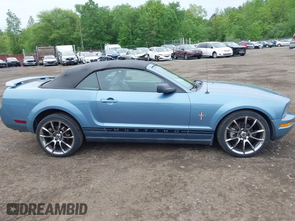 2006 Ford Mustang Standard с VIN 1ZVHT84N765220050, выставлен на аукционе IAAI как лот 42231993 с пробегом 123 880 миль миль и . История ставок и продаж доступна на DreamBid. Изображение 17.