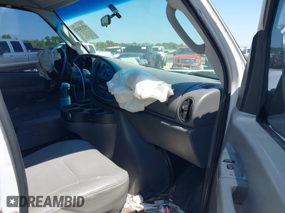 2008 Ford Econoline Cargo Commercial with VIN 1FTNS24W88DA75141, listed as a IAAI auction lot 41974472 with 188,618 mi miles and . Bid and sale history available at carsss.com. Image 5.