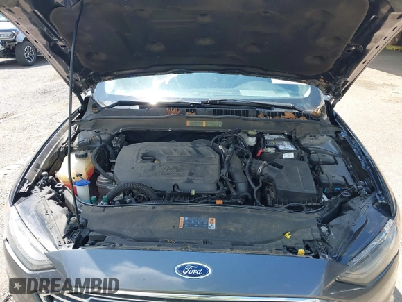 2017 Ford Fusion SE with VIN 3FA6P0HD7HR297945, listed as a IAAI auction lot 42015135 with 136,774 mi miles. Bid and sale history available at carsss.com. Image 10.