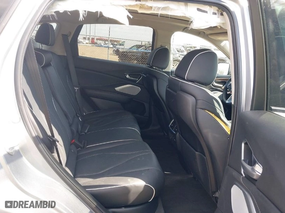 2022 Acura RDX w/Advance Package with VIN 5J8TC2H72NL002017, listed as a IAAI auction lot 41531987 with 34,197 mi miles. Bid and sale history available at carsss.com. Image 8.