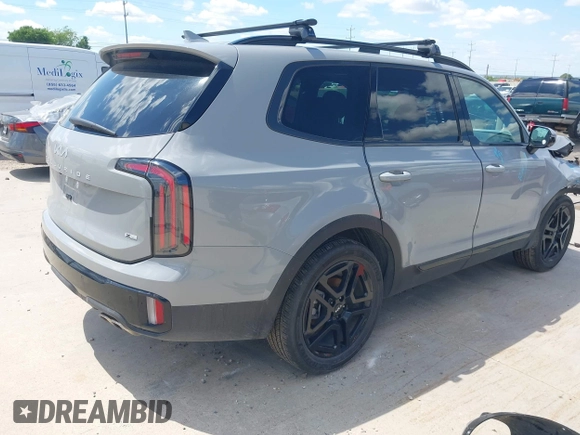 2024 Kia Telluride SX X-Pro с VIN 5XYP5DGC2RG492156, выставлен на аукционе IAAI как лот 42193572 с пробегом 7 888 миль миль и . История ставок и продаж доступна на DreamBid. Изображение 4.