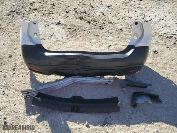2018 Nissan Kicks SR with VIN 3N1CP5CU2JL538095, listed as a Copart auction lot 52100785 with 92,028 mi miles and Salvage Title. Bid and sale history available at carsss.com. Image 13.
