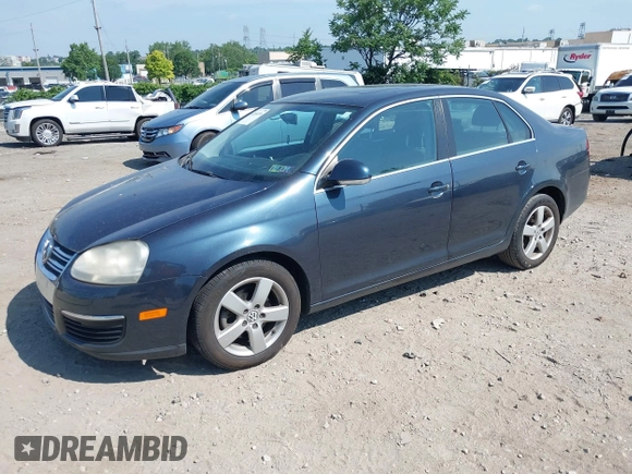 2009 Volkswagen Jetta SE with VIN 3VWRM71K89M176368, listed as a IAAI auction lot 42600256 with 134,065 mi miles and . Bid and sale history available at DreamBid. Image 2.