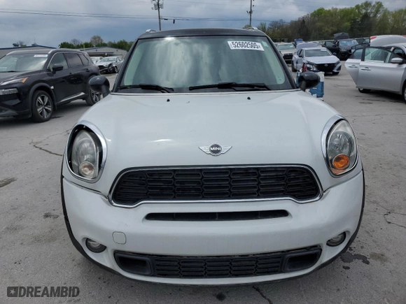 2012 MINI Cooper Countryman with VIN WMWZB3C58CWM05354, listed as a Copart auction lot 52602505 with 125,797 mi miles and Clean Title. Bid and sale history available at carsss.com. Image 5.