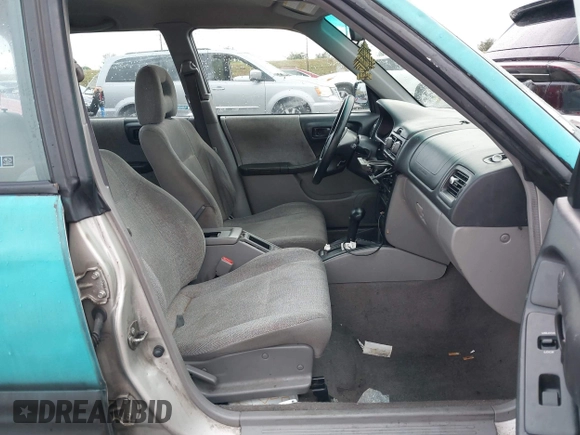 2001 Subaru Forester L with VIN JF1SF63551H762136, listed as a IAAI auction lot 40521706 with 0 mi miles. Bid and sale history available at carsss.com. Image 5.