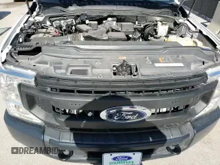 2022 Ford F-250 XL with VIN 1FT7W2A67NEF36319, listed as a Copart auction lot 65253425 with 41,452 mi miles and Salvage title. Bid and sale history available at DreamBid. Image 14.