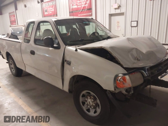 2001 Ford F-150 XL with VIN 1FTPX17L31NB27121, listed as a IAAI auction lot 41169060 with 247,389 mi miles and . Bid and sale history available at DreamBid. Image 1.