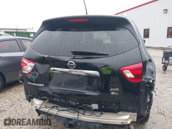 2018 Nissan Pathfinder SV z VIN 5N1DR2MM9JC666172, wystawiony jako IAAI lot #41953737 z przebiegiem 100 414 mil mil oraz . Historia ofert i sprzedaży dostępna na DreamBid. Obrazek 18.