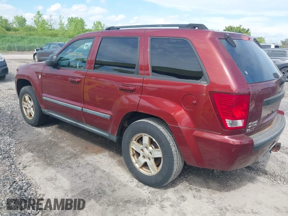 2007 Jeep Grand Cherokee Laredo z VIN 1J8HR48N87C609080, wystawiony jako IAAI lot #42391793 z przebiegiem 159 096 mil mil oraz . Historia ofert i sprzedaży dostępna na DreamBid. Obrazek 3.