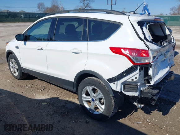 2016 Ford Escape SE with VIN 1FMCU9GX7GUC23546, listed as a IAAI auction lot 41735172 with 35,126 mi miles. Bid and sale history available at carsss.com. Image 3.