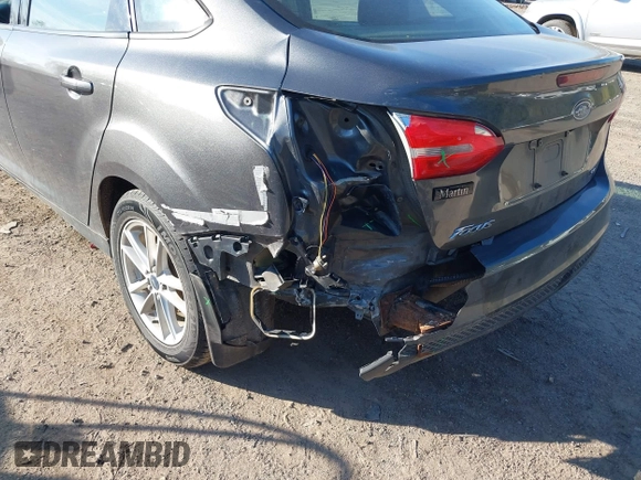 2016 Ford Focus SE с VIN 1FADP3F21GL274734, выставлен на аукционе IAAI как лот 42101168 с пробегом 98 404 миль миль и . История ставок и продаж доступна на DreamBid. Изображение 6.
