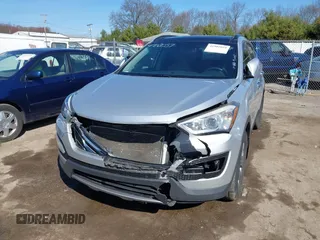 2014 Hyundai Santa Fe Sport with VIN 5XYZU3LB7EG136332, listed as a IAAI auction lot 41902059 with 200,140 mi miles. Bid and sale history available at carsss.com. Image 6.