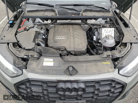 2024 Audi Q5 S line Premium Plus z VIN WA1EAAFY9R2045228, wystawiony jako Copart lot #53828645 z przebiegiem 16 502 mil mil oraz Szkoda całkowita • Salvage title. Historia ofert i sprzedaży dostępna na DreamBid. Obrazek 11.