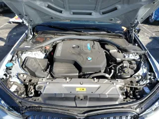 2023 BMW 3 Series 330e with VIN 3MW39FF07P8D26890, listed as a Copart auction lot 45203065 with 21,679 mi miles and Salvage Title. Bid and sale history available at carsss.com. Image 11.