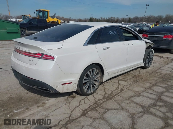 2017 Lincoln MKZ Select with VIN 3LN6L5C95HR624778, listed as a IAAI auction lot 41768831 with 104,432 mi miles. Bid and sale history available at carsss.com. Image 4.