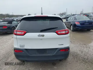 2014 Jeep Cherokee Latitude with VIN 1C4PJMCSXEW150735, listed as a IAAI auction lot 42020944 with 76,303 mi miles and . Bid and sale history available at carsss.com. Image 17.