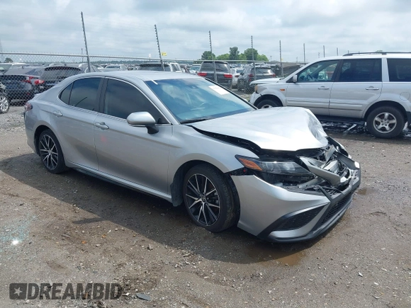 2021 Toyota Camry SE Nightshade with VIN 4T1T11AK3MU542610, listed as a IAAI auction lot 39350024 with 71,086 mi miles and . Bid and sale history available at DreamBid. Image 1.