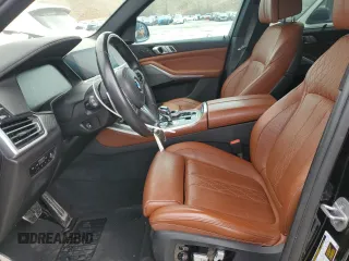 2021 BMW X5 xDrive40i with VIN 5UXCR6C05M9E56869, listed as a Copart auction lot 49317665 with 50,229 mi miles and Salvage title. Bid and sale history available at DreamBid. Image 7.
