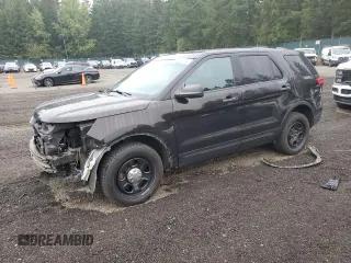 2016 Ford Police Interceptor Utility z VIN 1FM5K8AR3GGC26610, wystawiony jako Copart lot #72047714 z przebiegiem 67 551 mil mil oraz Nie do naprawy • Non repairable. Historia ofert i sprzedaży dostępna na DreamBid. Obrazek 1.