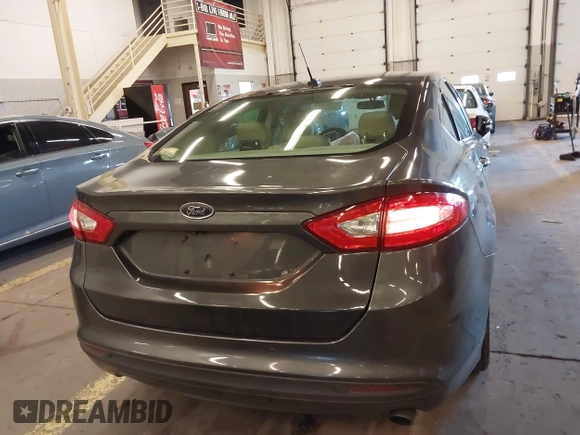2016 Ford Fusion SE Hybrid with VIN 3FA6P0LU9GR235291, listed as a IAAI auction lot 41560312 with 112,777 mi miles. Bid and sale history available at carsss.com. Image 15.