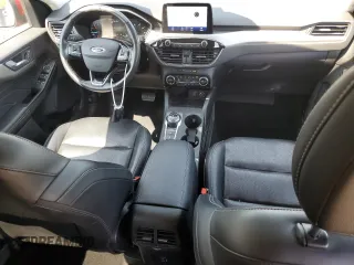 2021 Ford Escape SEL с VIN 1FMCU9H67MUA14292, выставлен на аукционе Copart как лот 61472095 с пробегом 33 270 миль миль и Списание • Salvage title. История ставок и продаж доступна на DreamBid. Изображение 8.