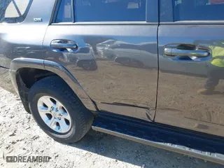 2020 Toyota 4Runner SR5 with VIN JTEBU5JR7L5774904, listed as a IAAI auction lot 41639477 with 36,671 mi miles. Bid and sale history available at carsss.com. Image 17.
