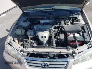 2000 Toyota Camry CE z VIN 4T1BG22K3YU732928, wystawiony jako IAAI lot #42326867 z przebiegiem 122 281 mil mil oraz . Historia ofert i sprzedaży dostępna na DreamBid. Obrazek 10.