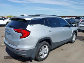 2020 GMC Terrain SLE with VIN 3GKALTEV2LL136210, listed as a IAAI auction lot 42135411 with 85,722 mi miles. Bid and sale history available at carsss.com. Image 4.