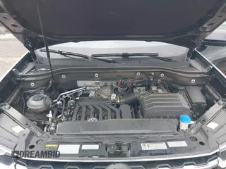 2018 Volkswagen Atlas SEL Premium z VIN 1V2NR2CA5JC533259, wystawiony jako IAAI lot #41799476 z przebiegiem 49 616 mil mil oraz . Historia ofert i sprzedaży dostępna na DreamBid. Obrazek 10.