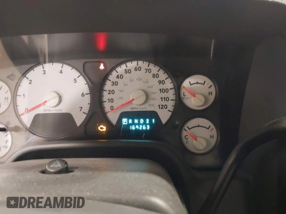 2007 Dodge 1500 SLT with VIN 1D7HU18297J631097, listed as a IAAI auction lot 41378054 with 169,263 mi miles and . Bid and sale history available at DreamBid. Image 7.