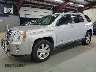 2014 GMC Terrain SLE z VIN 2GKFLWEK9E6227950, wystawiony jako Copart lot #60096395 z przebiegiem 130 919 mil mil oraz Szkoda całkowita • Salvage title. Historia ofert i sprzedaży dostępna na DreamBid. Obrazek 1.