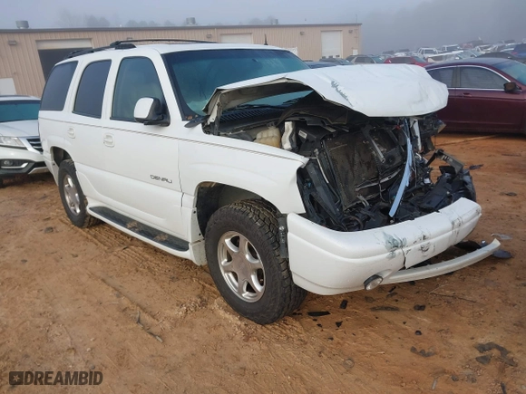 2002 GMC Yukon Denali with VIN 1GKEK63U42J195183, listed as a IAAI auction lot 41075787 with NaN miles. Bid and sale history available at carsss.com. Image 1.