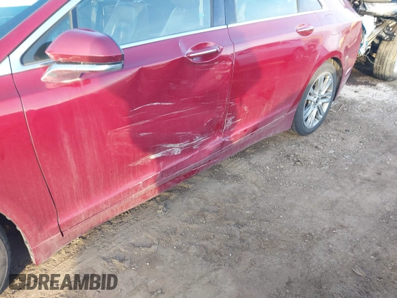 2014 Lincoln MKZ with VIN 3LN6L2G98ER834523, listed as a IAAI auction lot 41779349 with 191,355 mi miles. Bid and sale history available at carsss.com. Image 6.