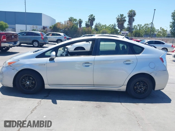 2015 Toyota Prius Four z VIN JTDKN3DU0F0415952, wystawiony jako IAAI lot #42402823 z przebiegiem 272 110 mil mil oraz . Historia ofert i sprzedaży dostępna na DreamBid. Obrazek 14.