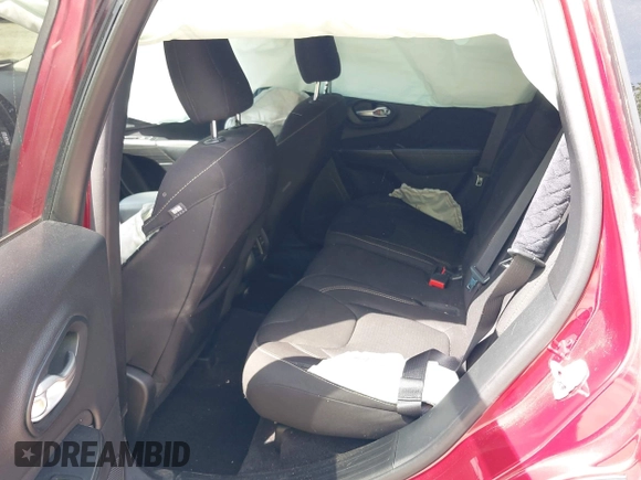 2016 Jeep Cherokee Latitude with VIN 1C4PJLCB8GW320099, listed as a IAAI auction lot 42236076 with 186,000 mi miles and . Bid and sale history available at DreamBid. Image 8.