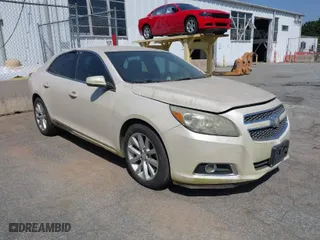 2013 Chevrolet Malibu LT with VIN 1G11E5SA6DF119224, listed as a IAAI auction lot 42047864 with 178,537 mi miles. Bid and sale history available at carsss.com. Image 1.
