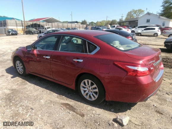 2017 Nissan Altima 2.5 SR with VIN 1N4AL3AP4HC133627, listed as a IAAI auction lot 41994308 with 147,837 mi miles. Bid and sale history available at carsss.com. Image 3.