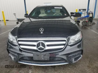 2017 Mercedes-Benz E-Class E 400 Luxury with VIN WDDZH6GB3HA215040, listed as a Copart auction lot 43422603 with 59,315 mi miles. Bid and sale history available at carsss.com. Image 5.