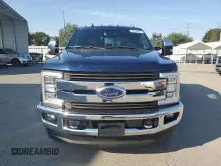 2019 Ford F-350 XL z VIN 1FT8W3BT2KEC68581, wystawiony jako Copart lot #46458495 z przebiegiem 61 513 mil mil oraz Szkoda całkowita • Salvage title. Historia ofert i sprzedaży dostępna na DreamBid. Obrazek 5.