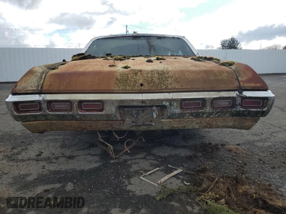 1969 Chevrolet Impala z VIN 164479J176501, wystawiony jako Copart lot #48632015 z przebiegiem Nie podano mil oraz Czysty tytuł • Clean title. Historia ofert i sprzedaży dostępna na DreamBid. Obrazek 6.