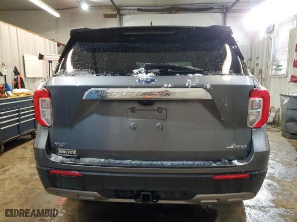 2022 Ford Explorer XLT with VIN 1FMSK8DH3NGA03079, listed as a Copart auction lot 49457525 with 39,990 mi miles and Salvage Title. Bid and sale history available at carsss.com. Image 6.